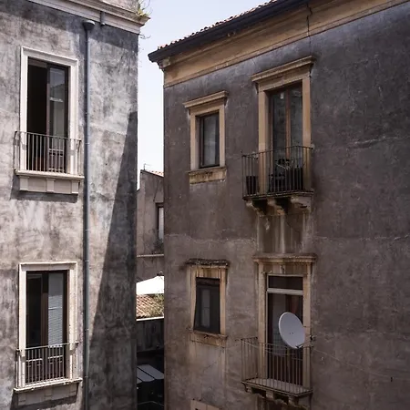 Universita B&B 2*